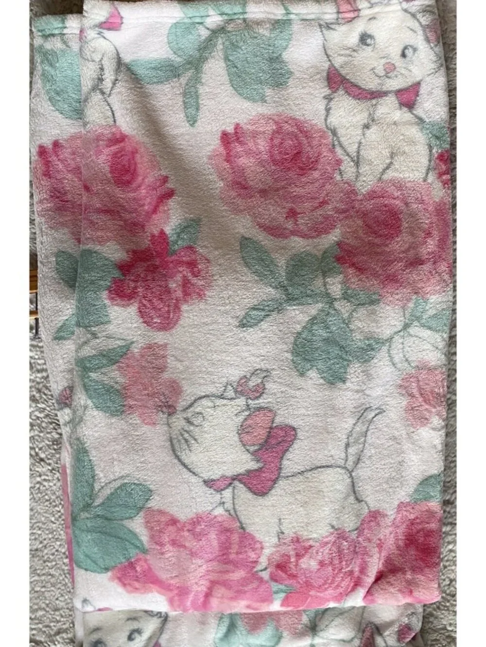 Disney Aristocats Marie Kitten Pink Roses Soft Throw Blanket‎ 50” X 70” NEW